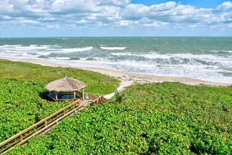 5061 N Highway A1a Hutchinson Island FL 34949