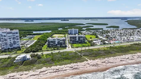5061 N Highway A1a Hutchinson Island FL 34949