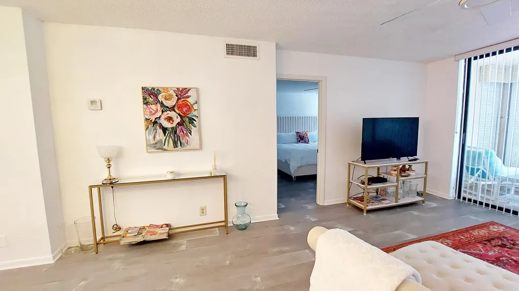367 S Federal Highway Deerfield Beach FL 33441