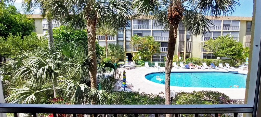 367 S Federal Highway Deerfield Beach FL 33441
