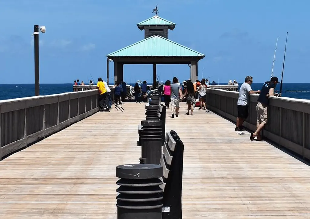 367 S Federal Highway Deerfield Beach FL 33441