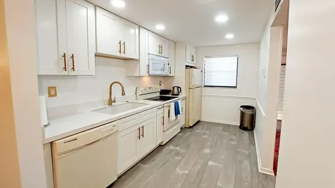 367 S Federal Highway Deerfield Beach FL 33441