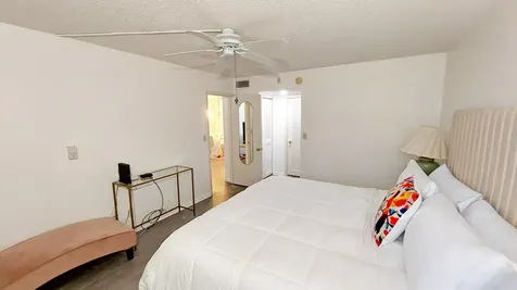 367 S Federal Highway Deerfield Beach FL 33441