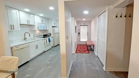 367 S Federal Highway Deerfield Beach FL 33441