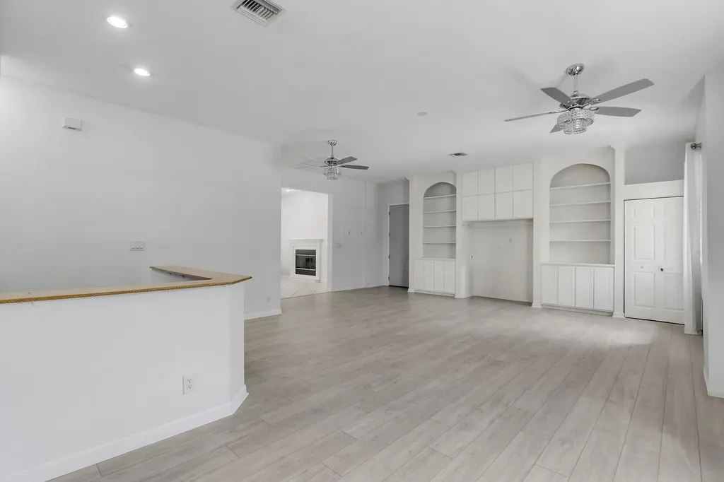 13747 55th Road N West Palm Beach FL 33411