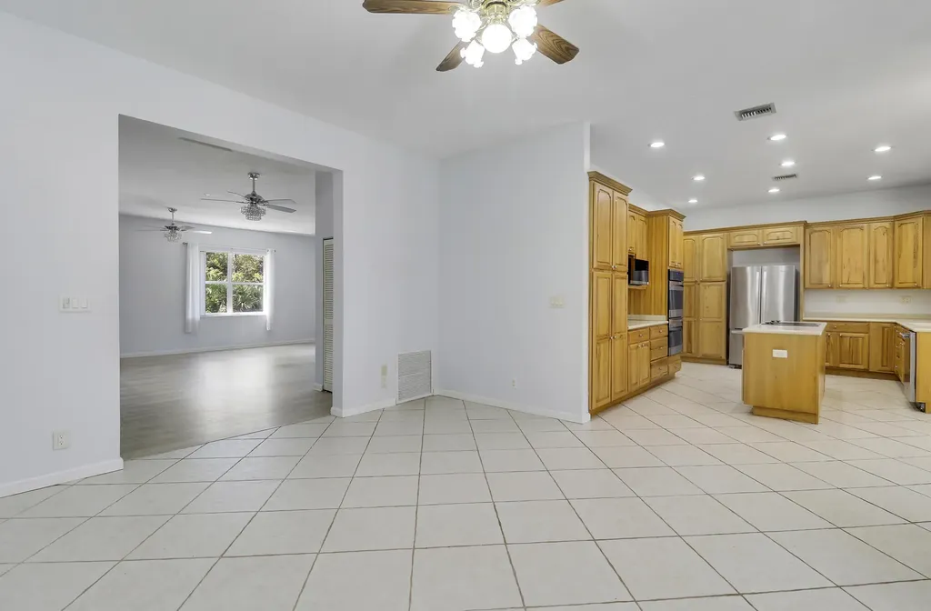 13747 55th Road N West Palm Beach FL 33411