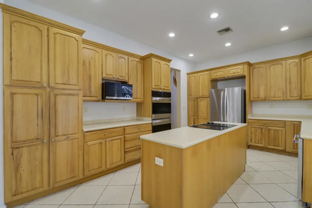 13747 55th Road N West Palm Beach FL 33411