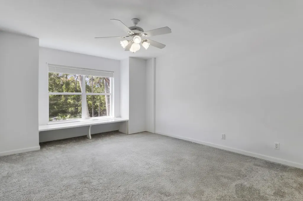 13747 55th Road N West Palm Beach FL 33411