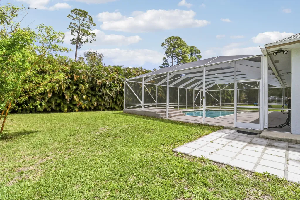 13747 55th Road N West Palm Beach FL 33411
