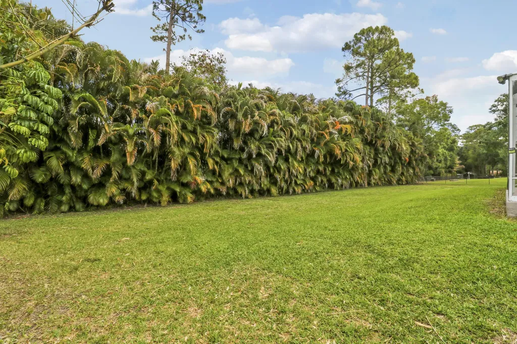 13747 55th Road N West Palm Beach FL 33411