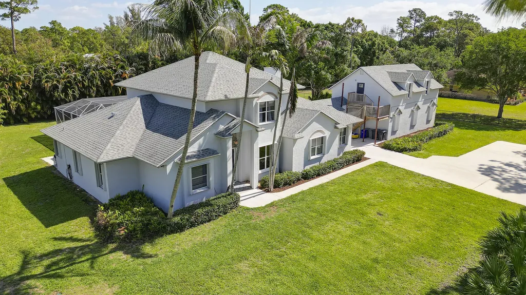 13747 55th Road N West Palm Beach FL 33411