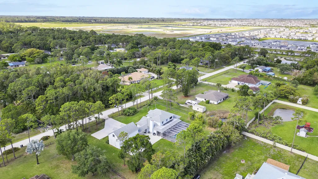 13747 55th Road N West Palm Beach FL 33411