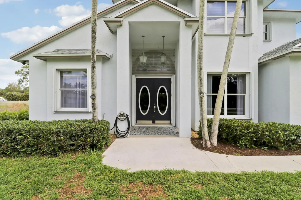 13747 55th Road N West Palm Beach FL 33411
