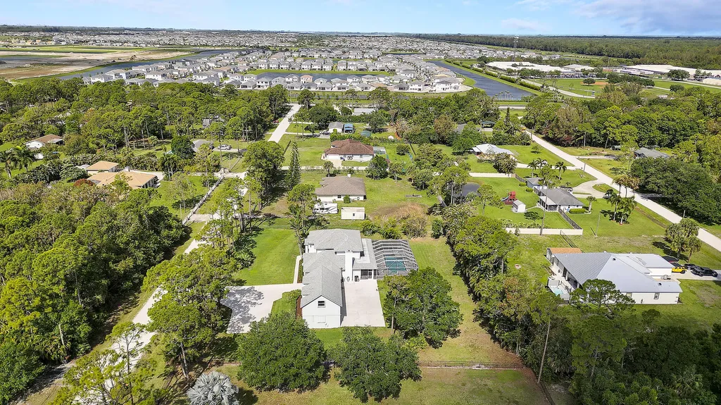 13747 55th Road N West Palm Beach FL 33411