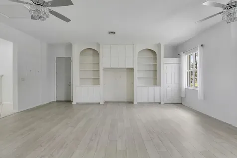 13747 55th Road N West Palm Beach FL 33411