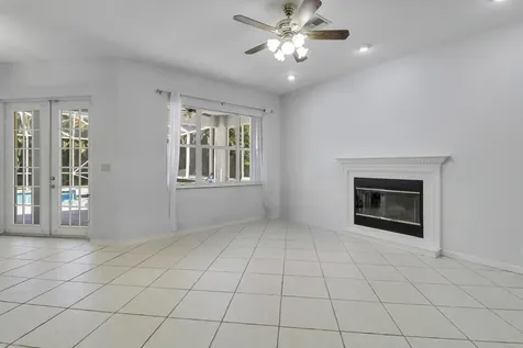 13747 55th Road N West Palm Beach FL 33411