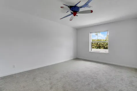 13747 55th Road N West Palm Beach FL 33411