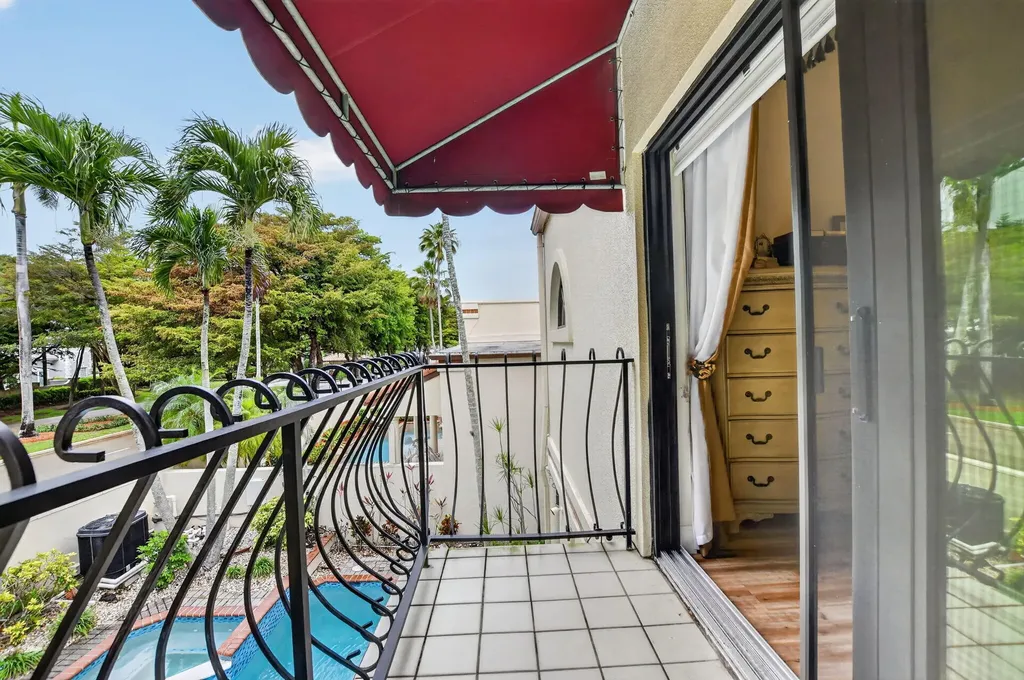 23260 Mirabella Circle N Boca Raton FL 33433