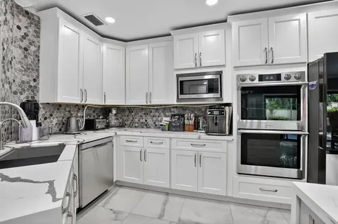 23260 Mirabella Circle N Boca Raton FL 33433