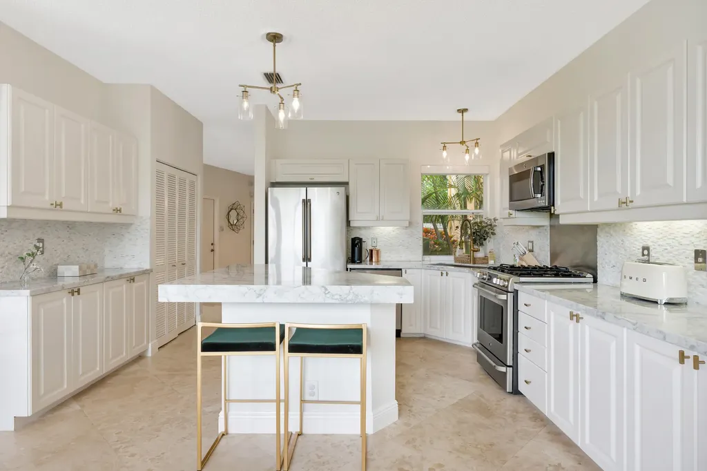 4 Via Del Corso Palm Beach Gardens FL 33418