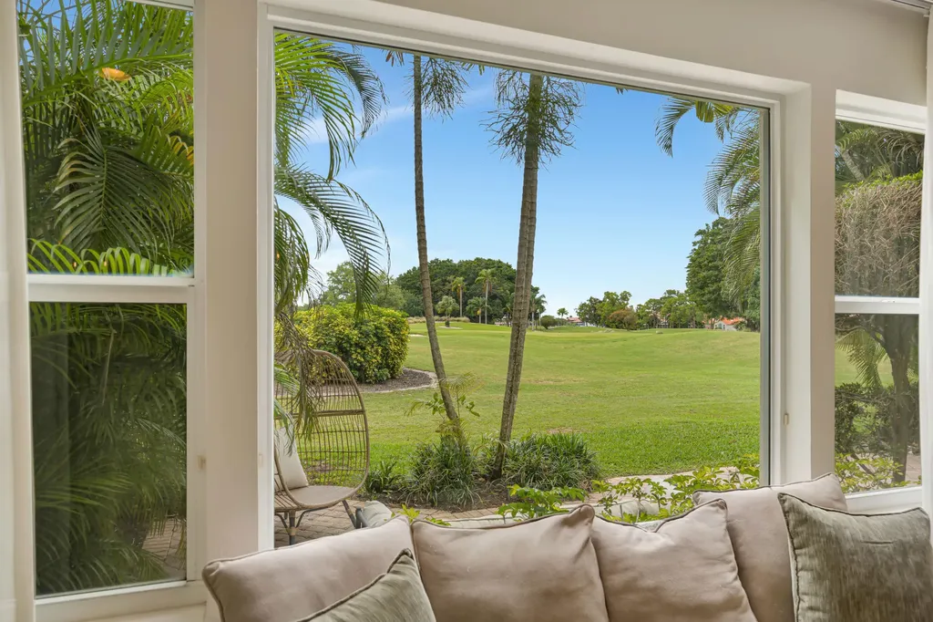 4 Via Del Corso Palm Beach Gardens FL 33418