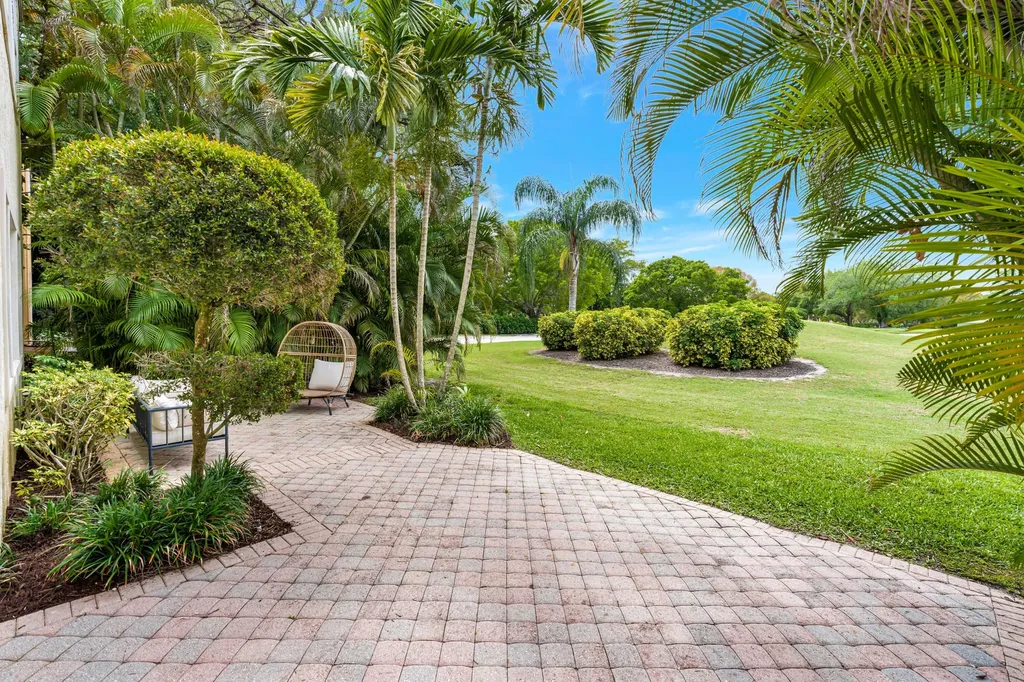 4 Via Del Corso Palm Beach Gardens FL 33418
