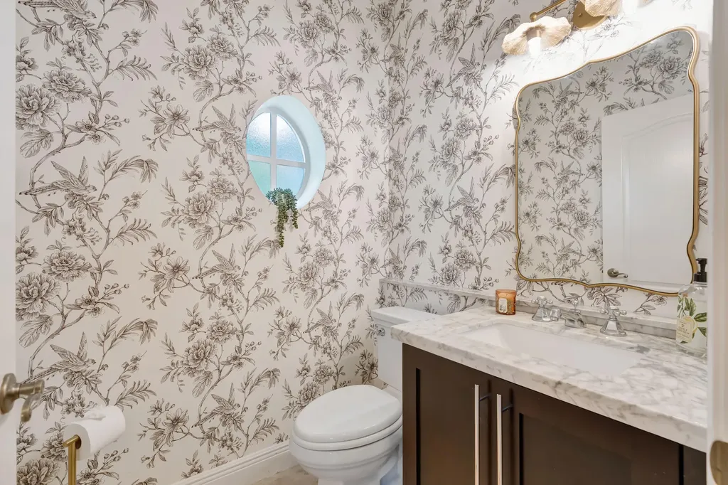 4 Via Del Corso Palm Beach Gardens FL 33418