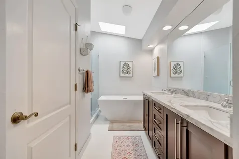 4 Via Del Corso Palm Beach Gardens FL 33418