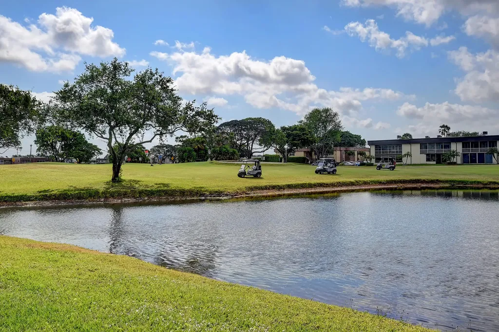 974 Normandy U Trail Delray Beach FL 33484