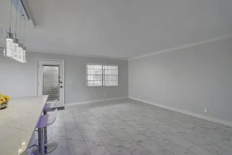 974 Normandy U Trail Delray Beach FL 33484