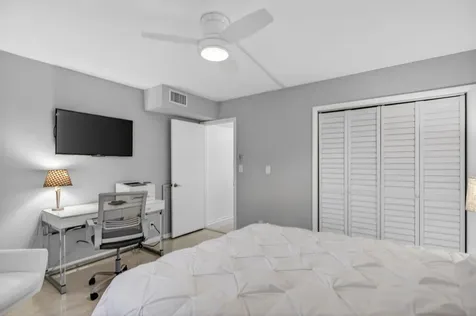 3201 Portofino Point Coconut Creek FL 33066