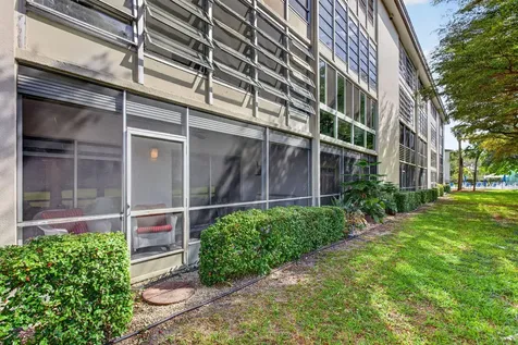 3201 Portofino Point Coconut Creek FL 33066