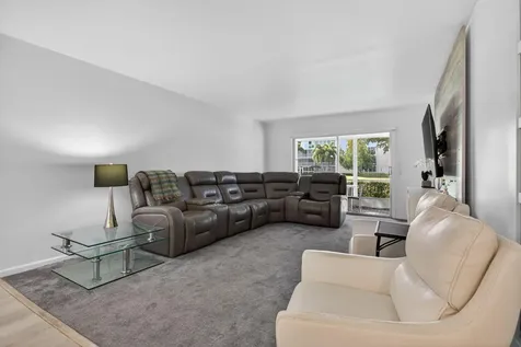 3201 Portofino Point Coconut Creek FL 33066