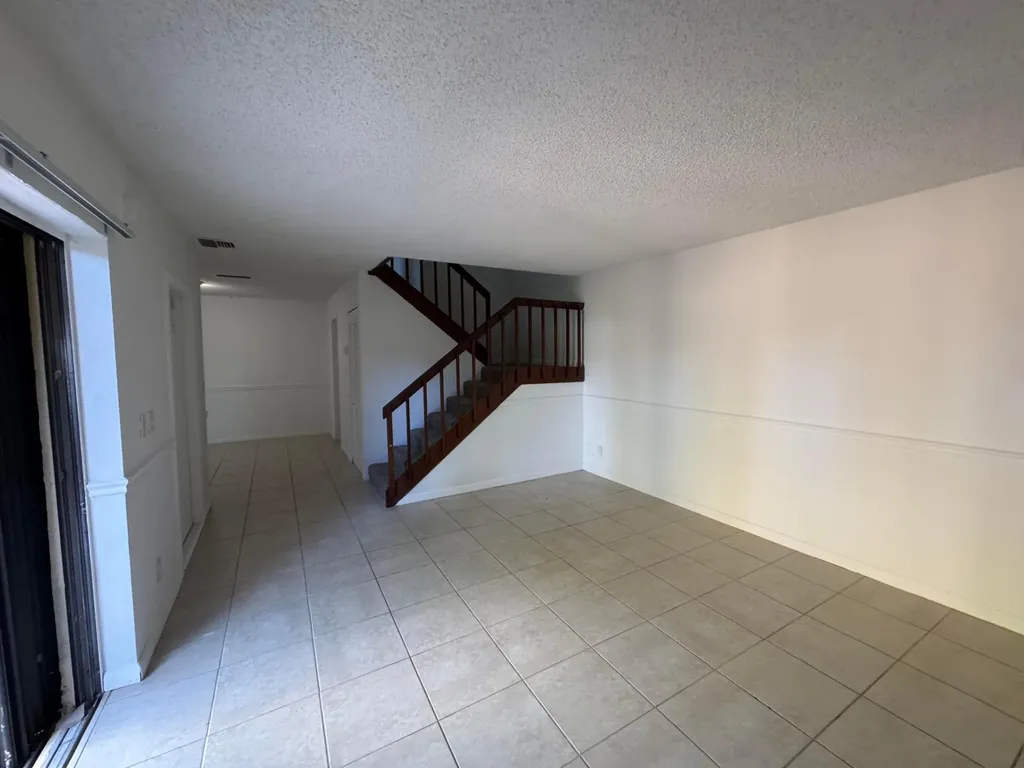238 Woodland Road Palm Springs FL 33461