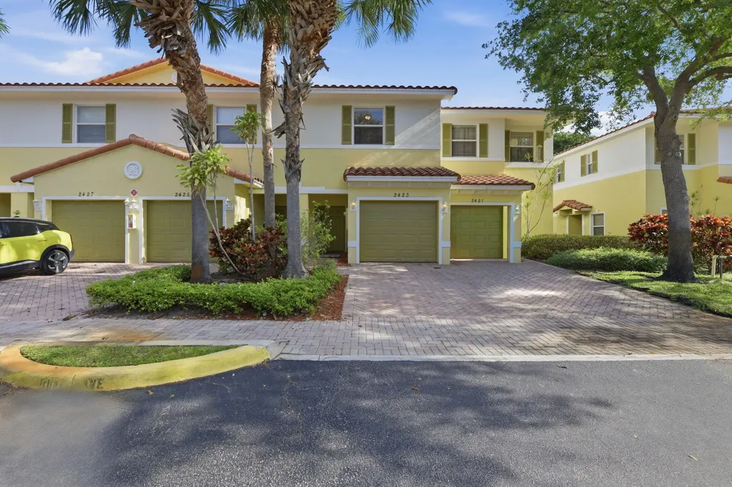 2423 NW 31st Court Oakland Park FL 33309