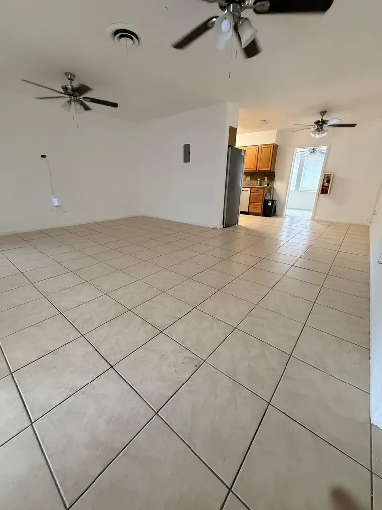 198 SW 15th Street Boca Raton FL 33432