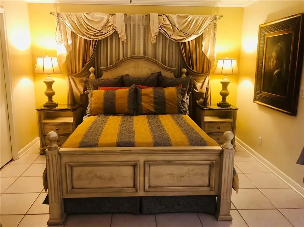 137 Farnham F Deerfield Beach FL 33442