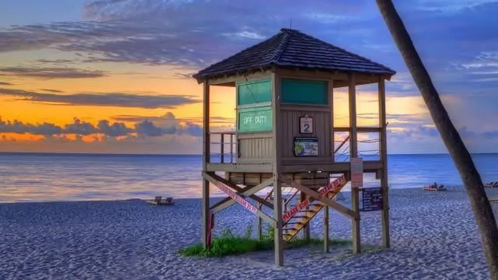 137 Farnham F Deerfield Beach FL 33442