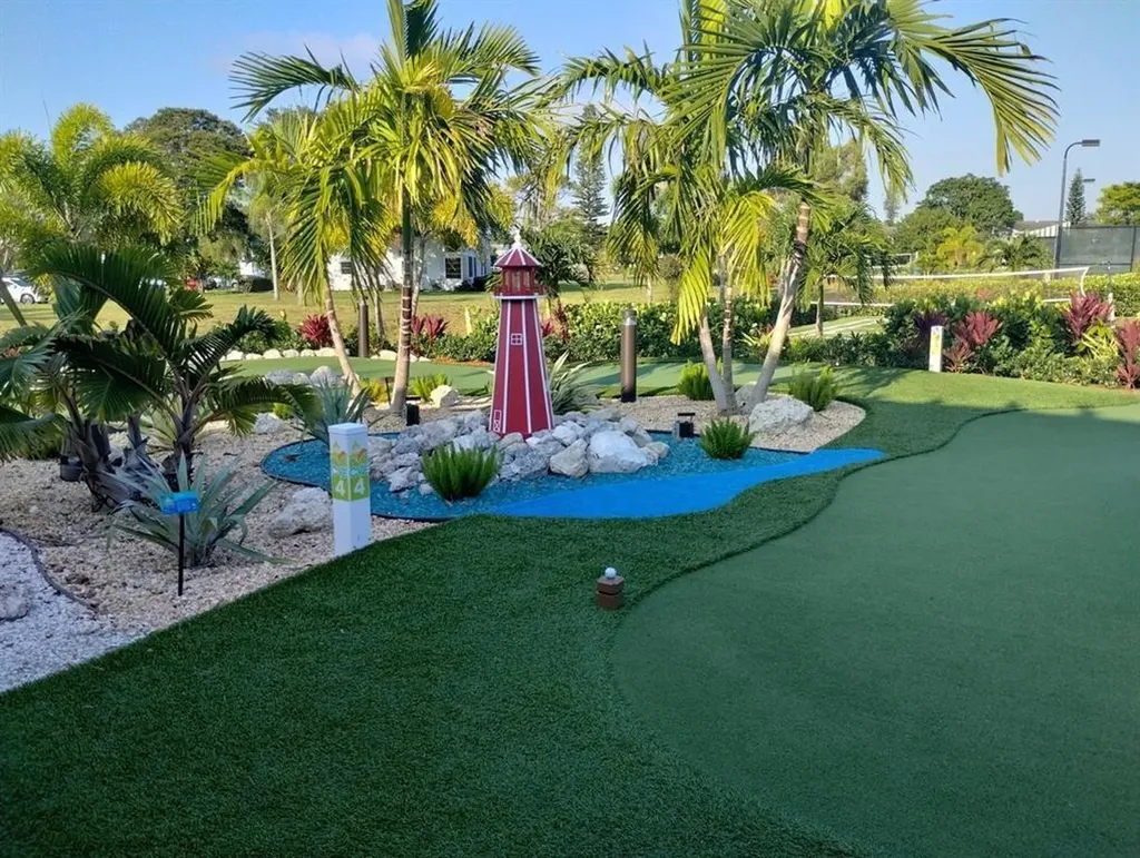 137 Farnham F Deerfield Beach FL 33442
