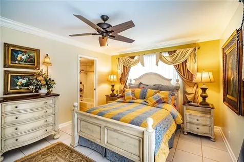 137 Farnham F Deerfield Beach FL 33442