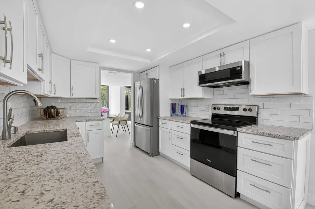3708 Bridgewood Drive Boca Raton FL 33434