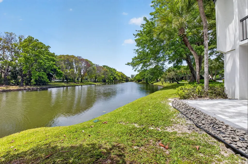 3708 Bridgewood Drive Boca Raton FL 33434