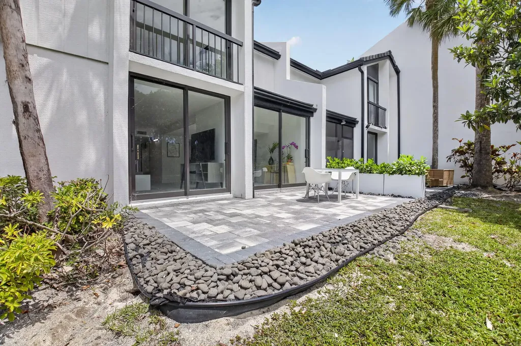 3708 Bridgewood Drive Boca Raton FL 33434