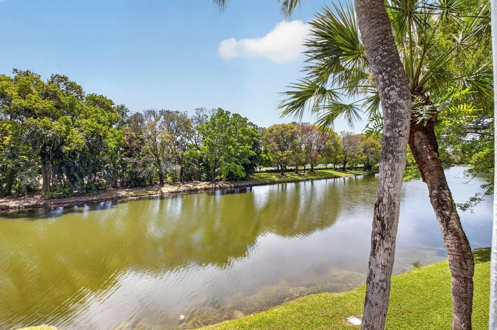 3708 Bridgewood Drive Boca Raton FL 33434