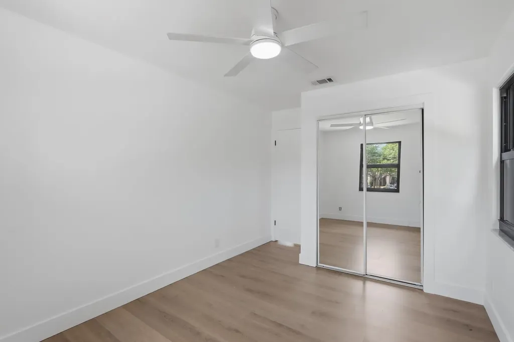 1001 Raintree Lane Palm Beach Gardens FL 33410