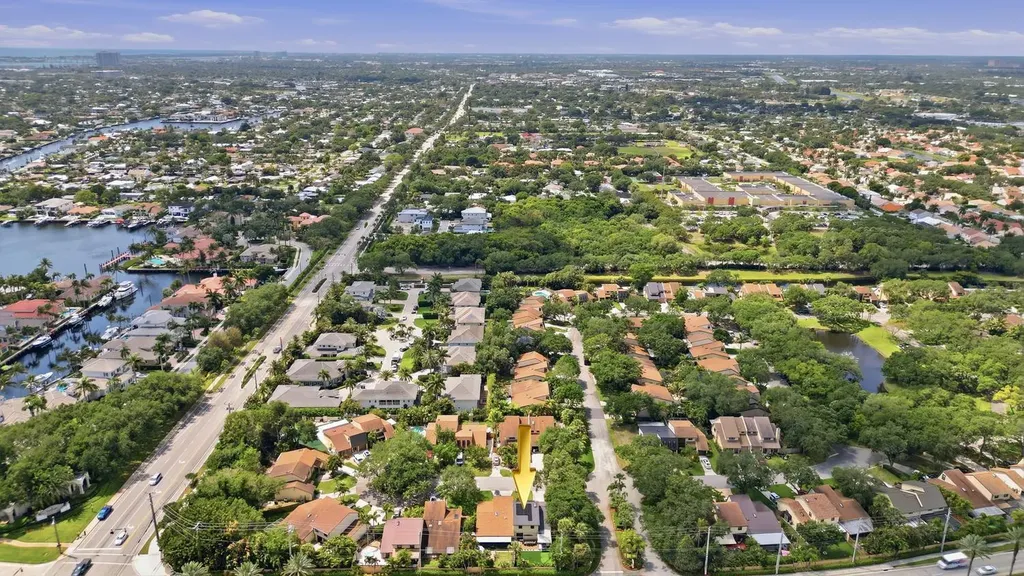 1001 Raintree Lane Palm Beach Gardens FL 33410