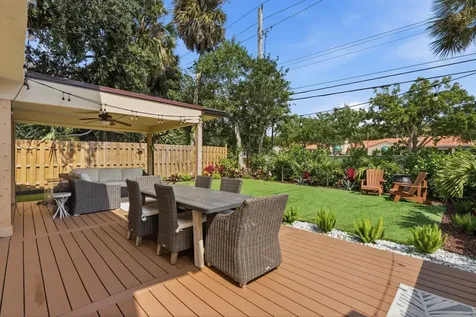 1001 Raintree Lane Palm Beach Gardens FL 33410