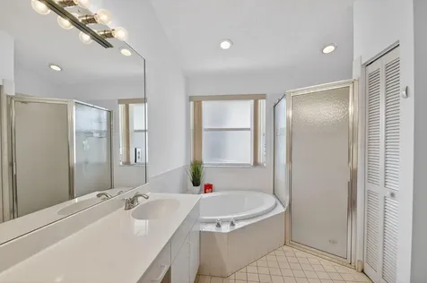 1033 W Fairfax Circle W Boynton Beach FL 33436