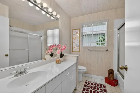 1033 W Fairfax Circle W Boynton Beach FL 33436