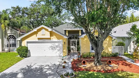 1033 W Fairfax Circle W Boynton Beach FL 33436